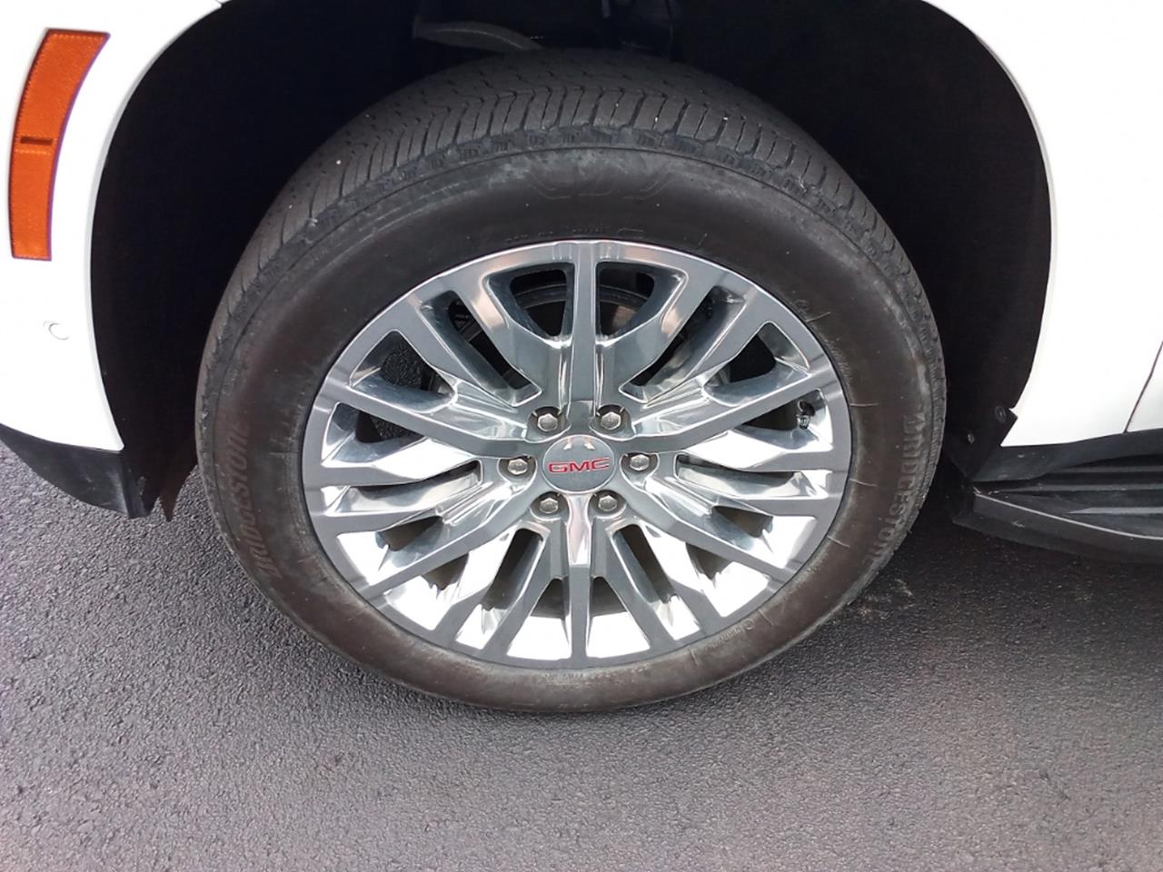 2025 GMC Yukon XL