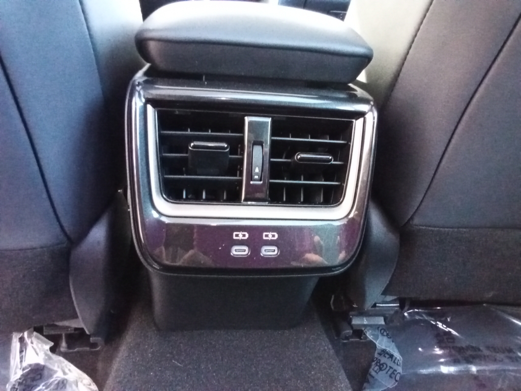 2025 Toyota Crown Signia