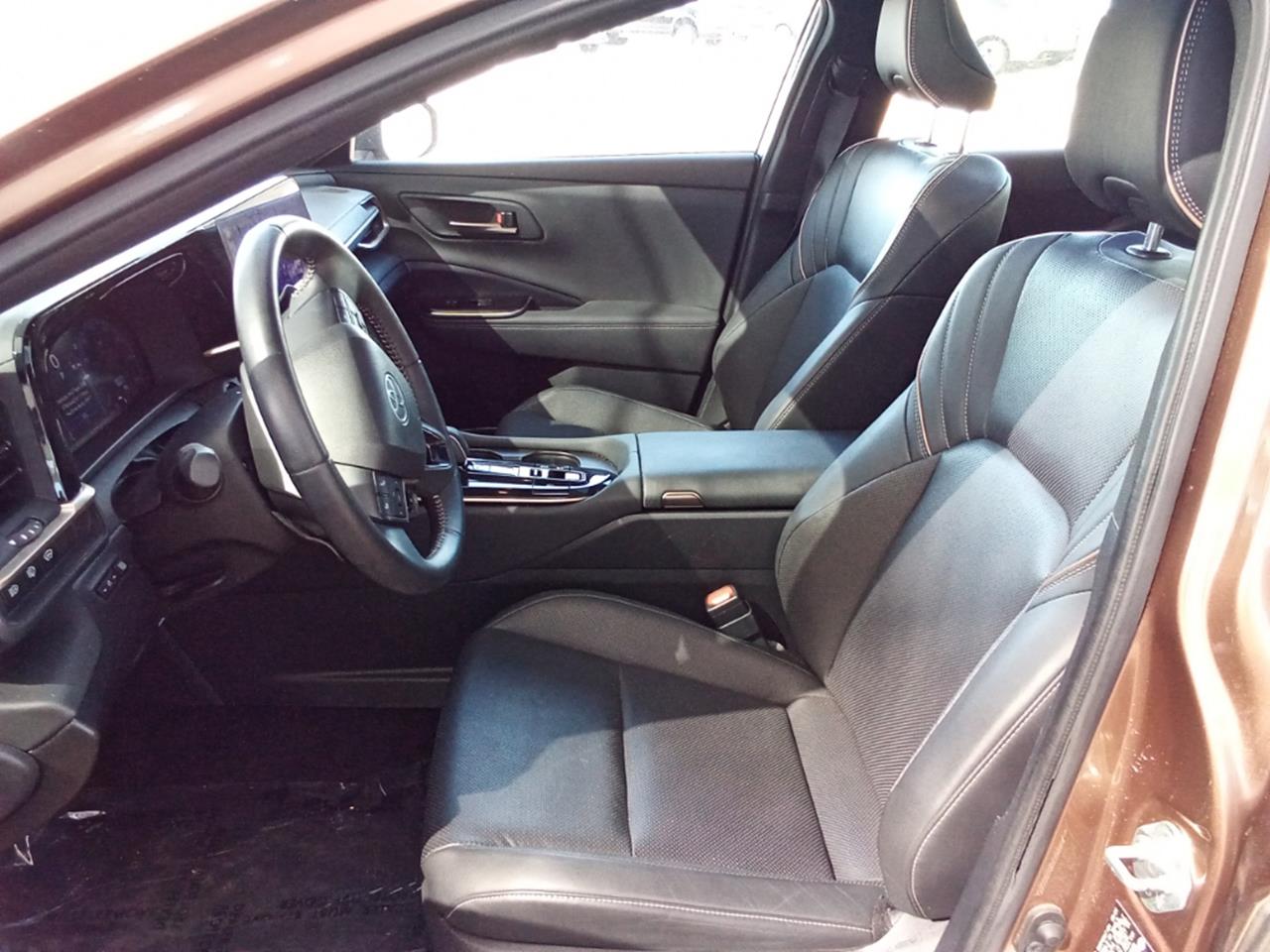 2025 Toyota Crown Signia