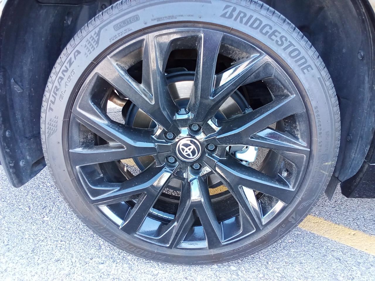 2025 Toyota Crown Signia