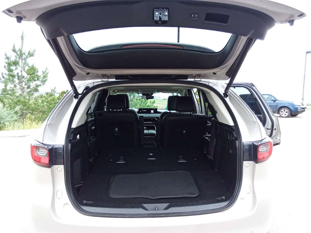 2025 Mazda CX-90