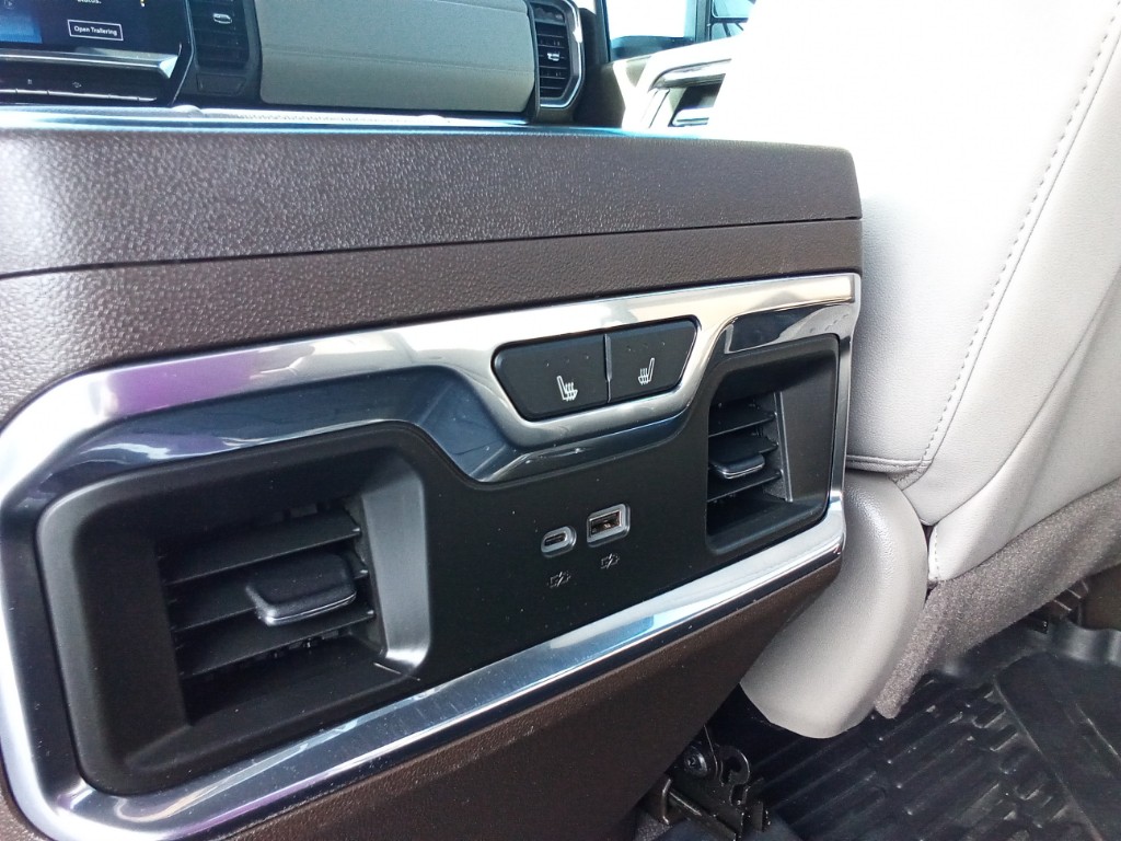 2024 Chevrolet Silverado 3500