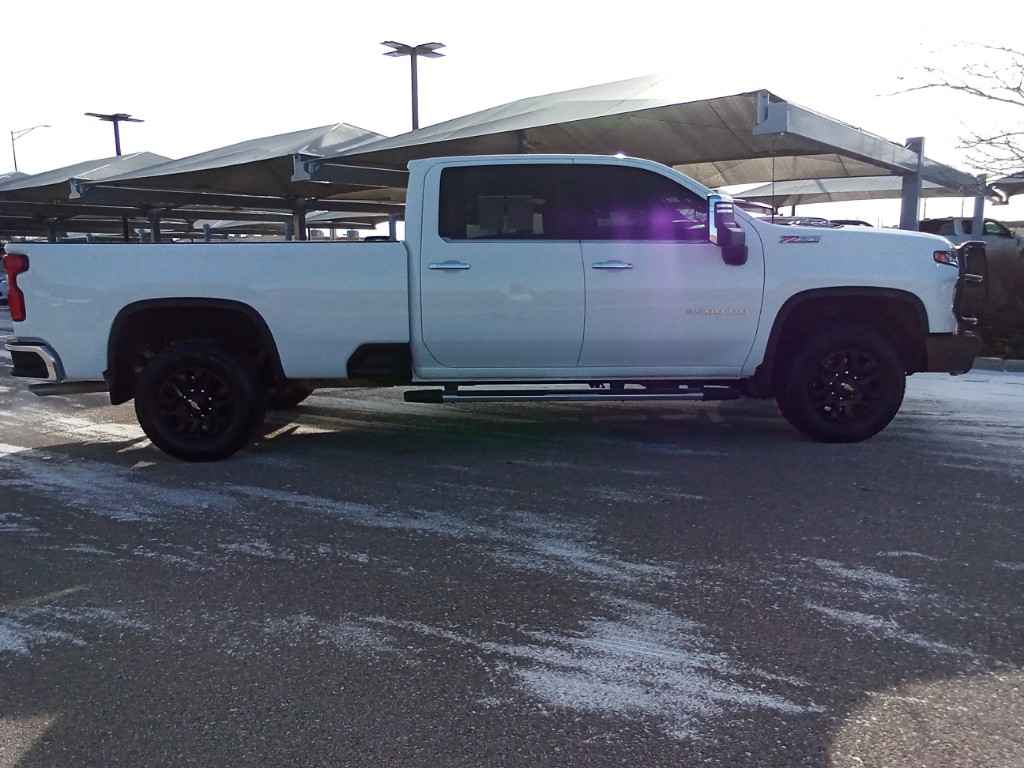 2024 Chevrolet Silverado 3500