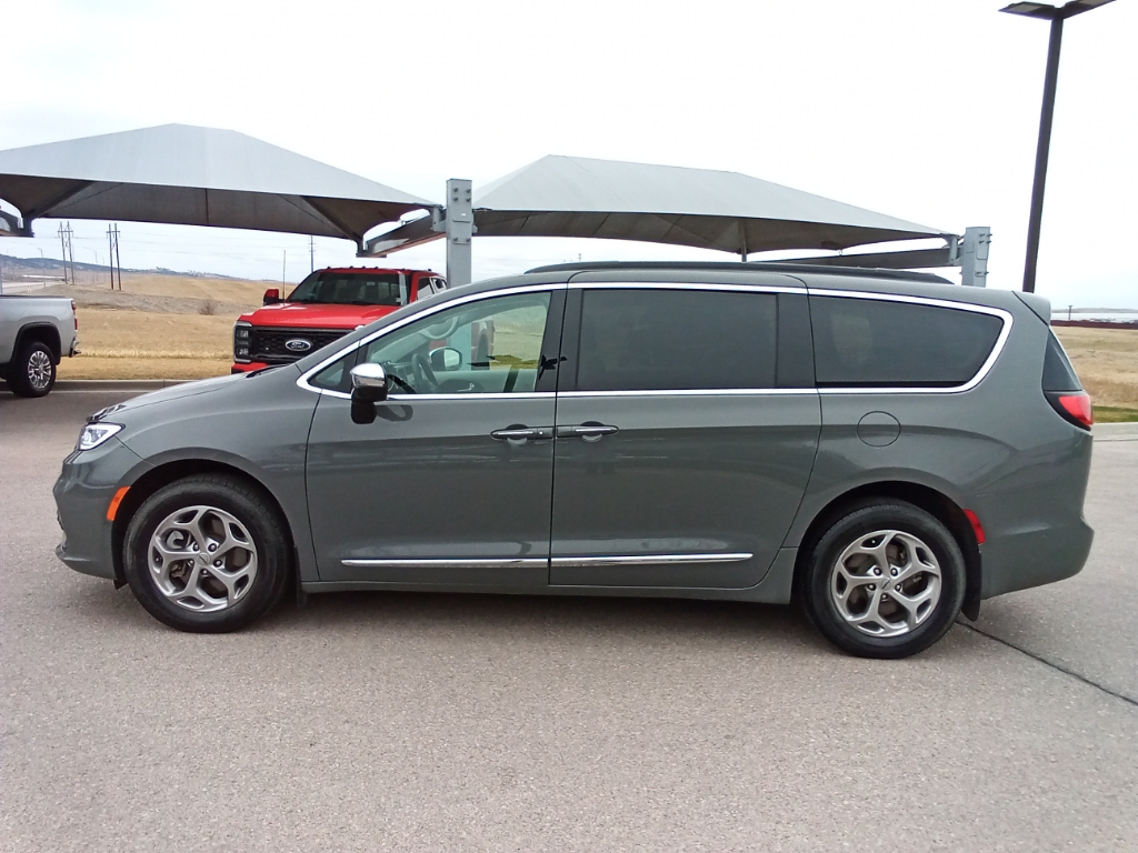 2023 Chrysler Pacifica