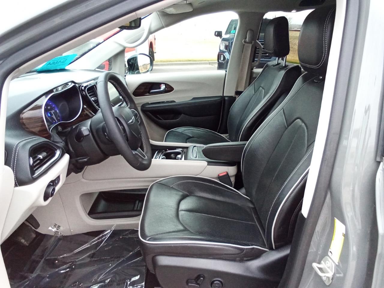 2023 Chrysler Pacifica