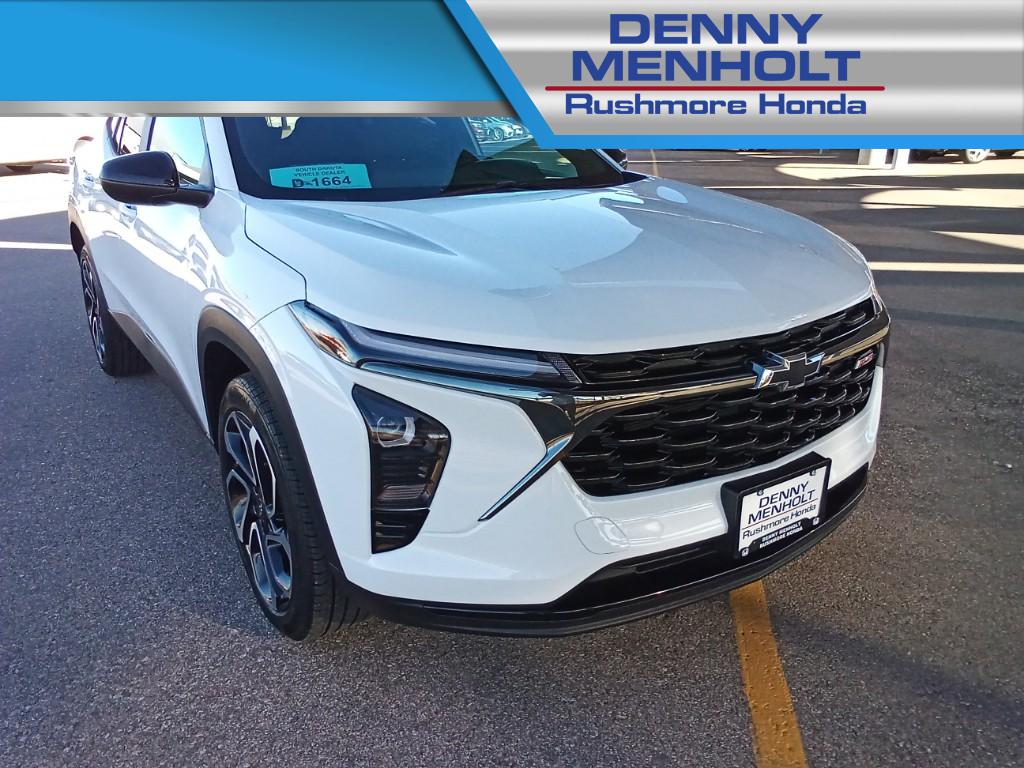 Used 2024 Chevrolet Trax 2RS SUVs