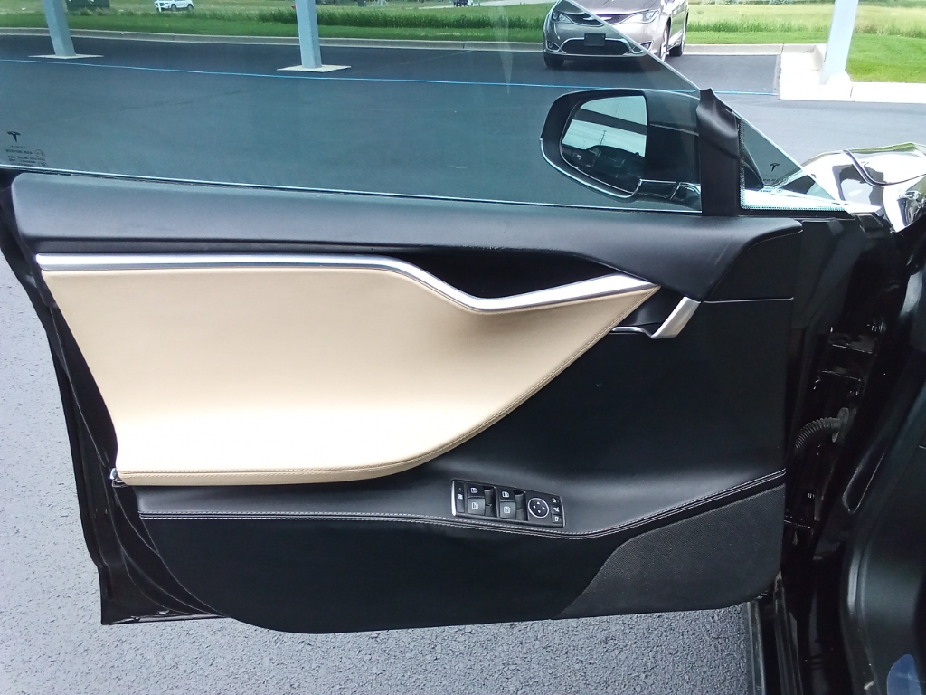 2017 Tesla Model S