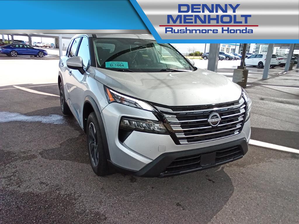 Used 2024 Nissan Rogue SV Crossovers