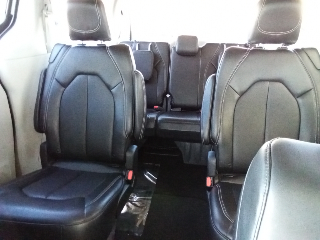 2024 Chrysler Pacifica