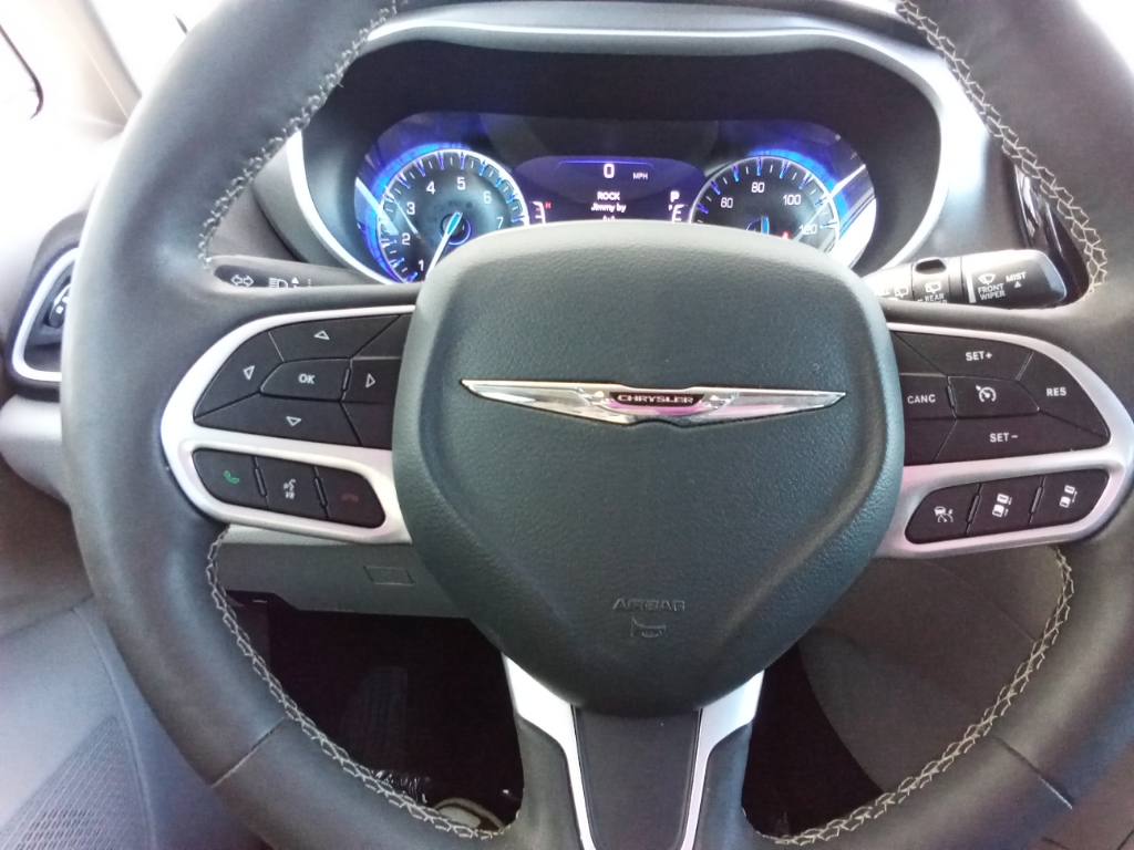 2024 Chrysler Pacifica