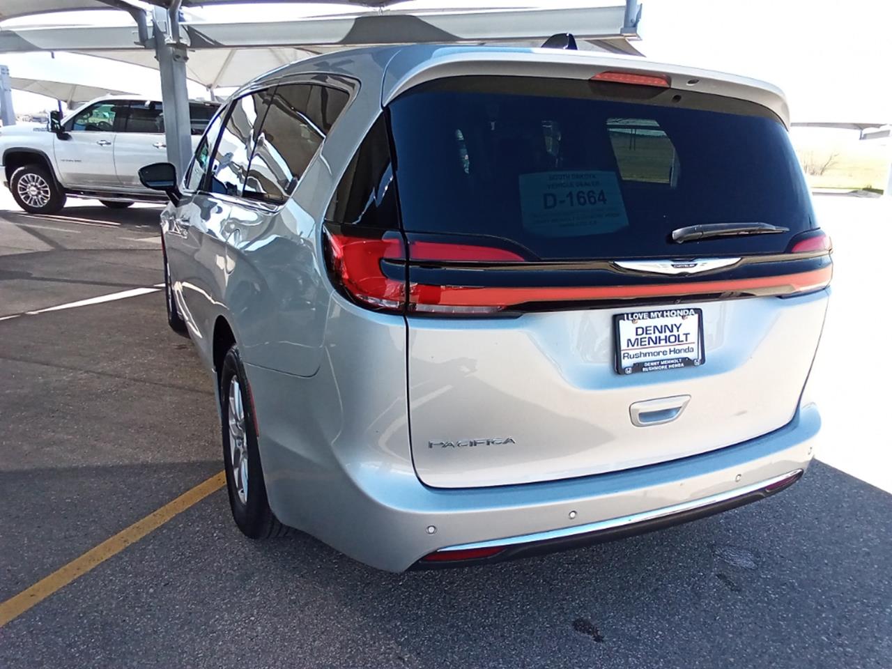 2024 Chrysler Pacifica