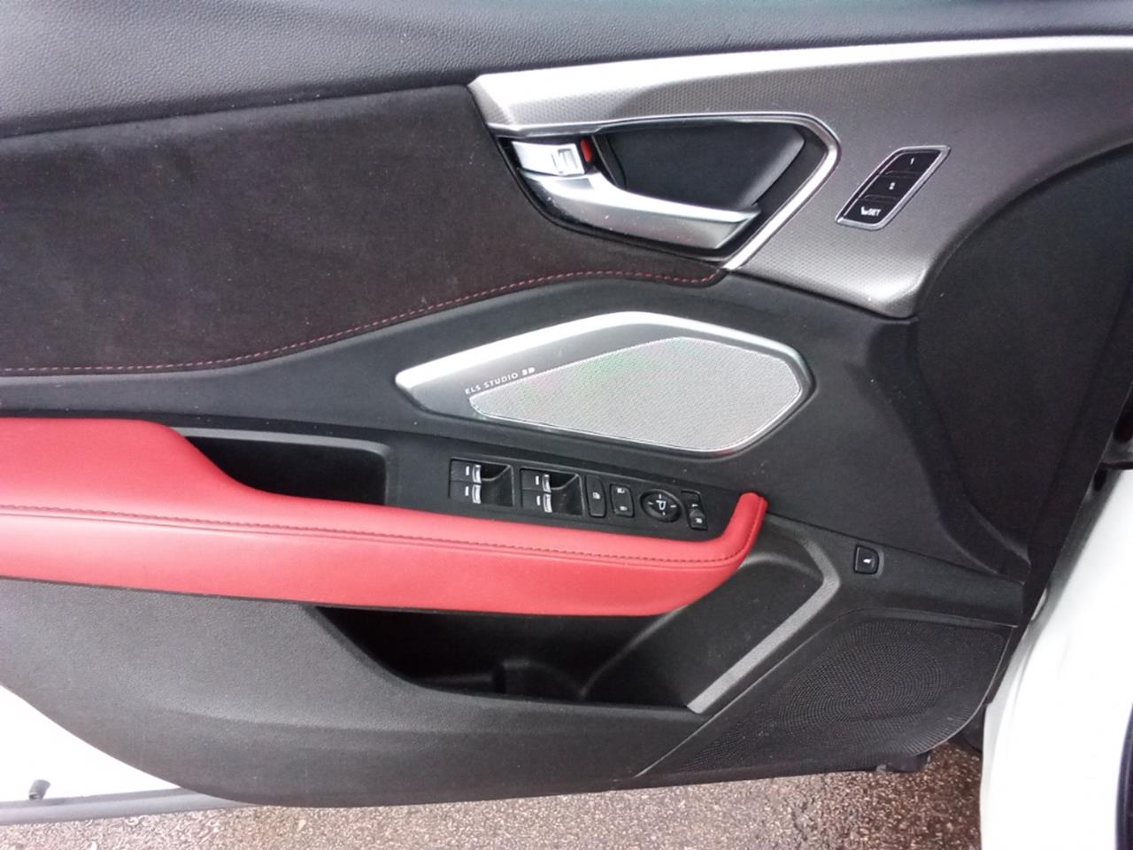 2025 Acura RDX