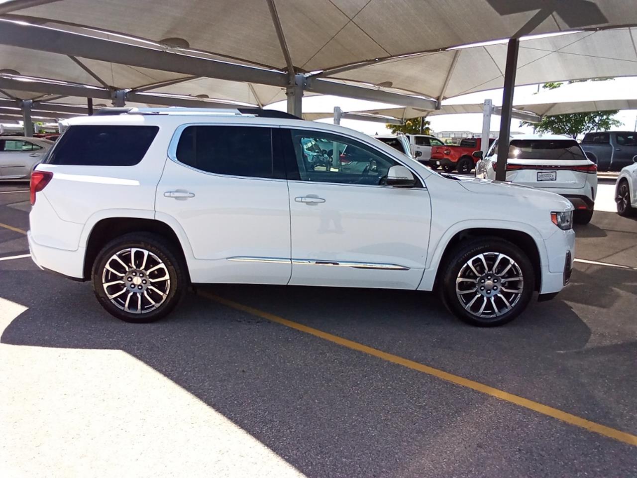 2023 GMC Acadia