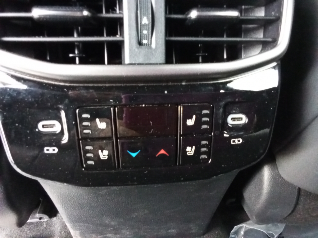 2023 Lexus RX 500h