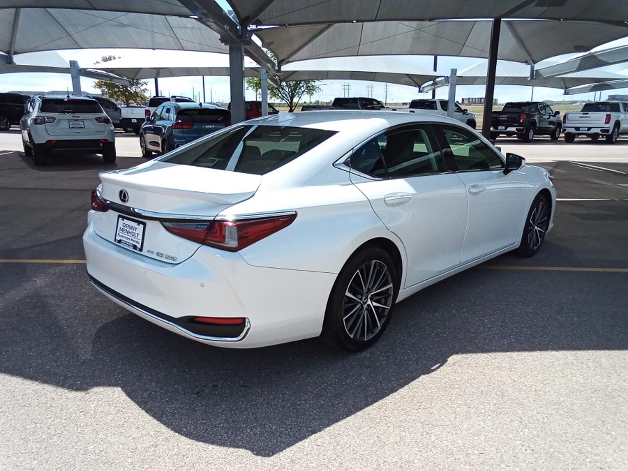 2022 Lexus ES 250
