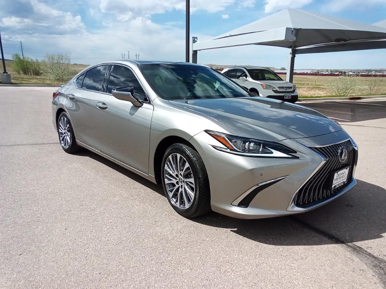 2021 Lexus ES 300h
