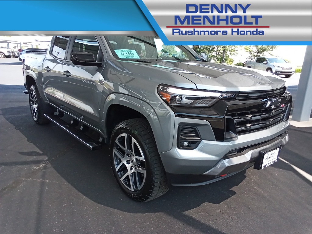 Used 2023 Chevrolet Colorado  Z71 Trucks