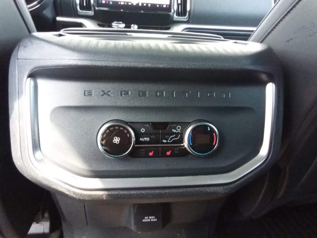 2025 Ford Expedition MAX