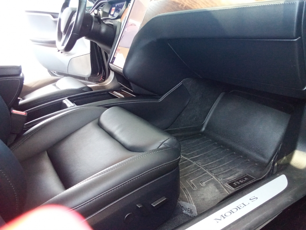 2020 Tesla Model S