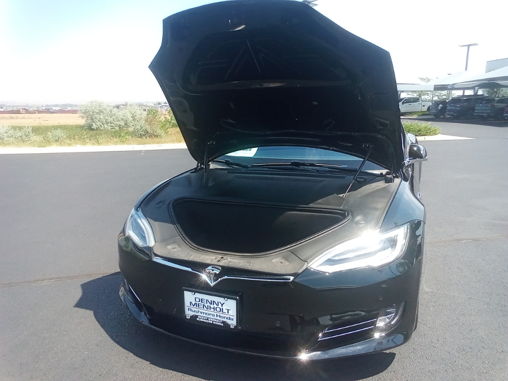 2020 Tesla Model S