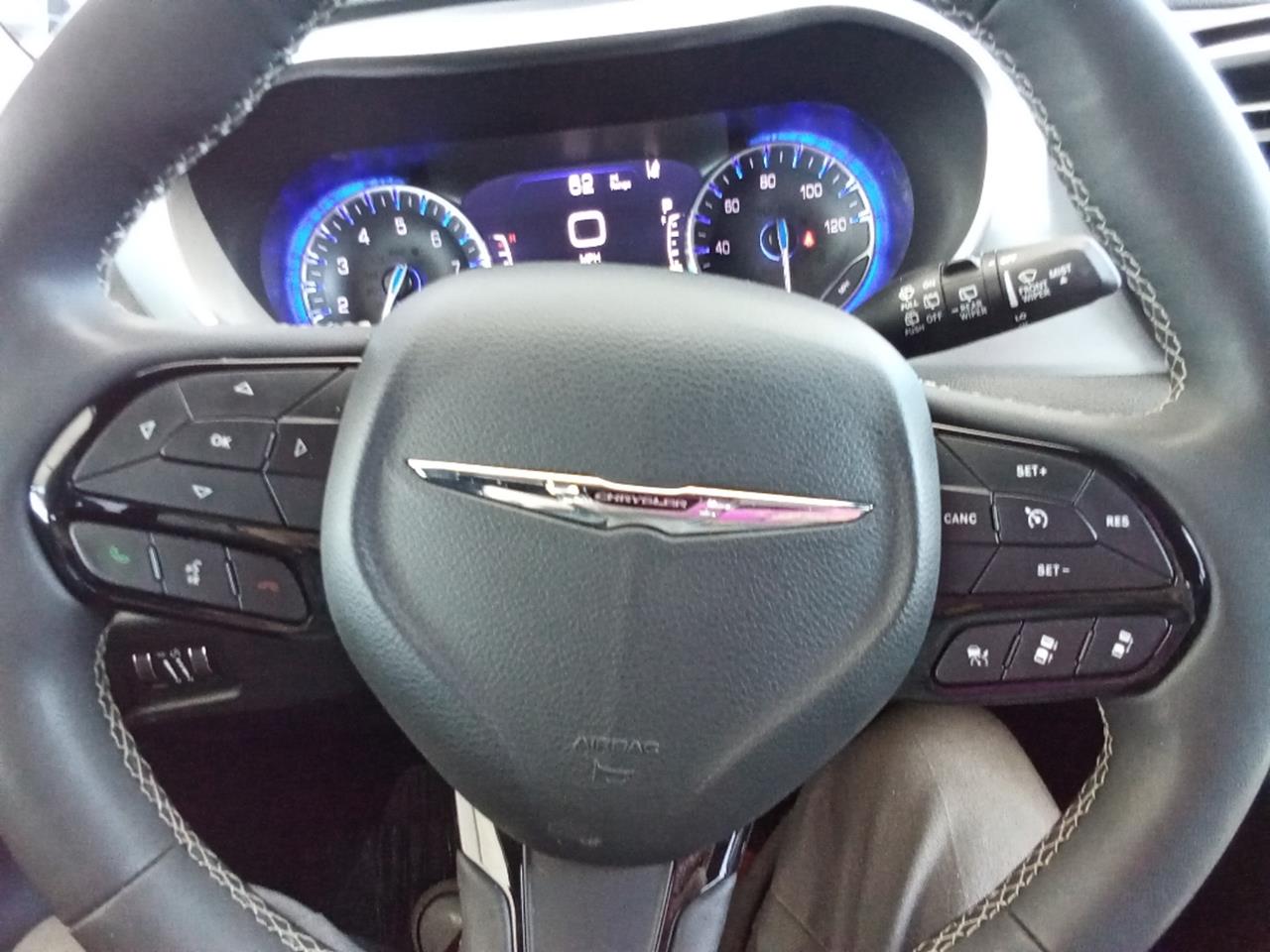 2025 Chrysler Pacifica