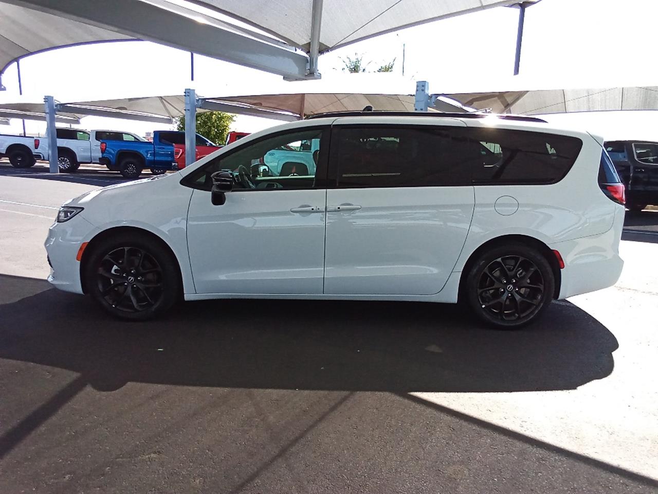 2025 Chrysler Pacifica