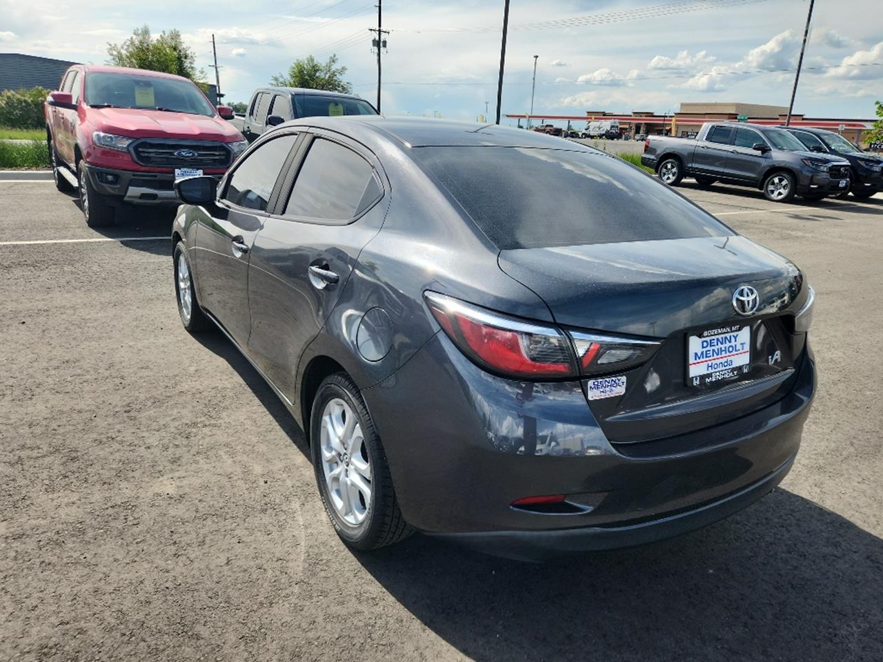 2017 Toyota Yaris iA