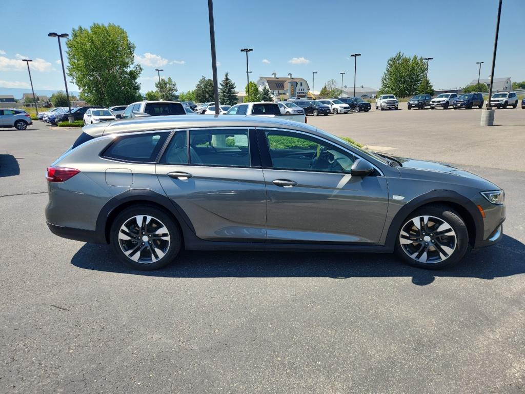 2019 Buick Regal TourX