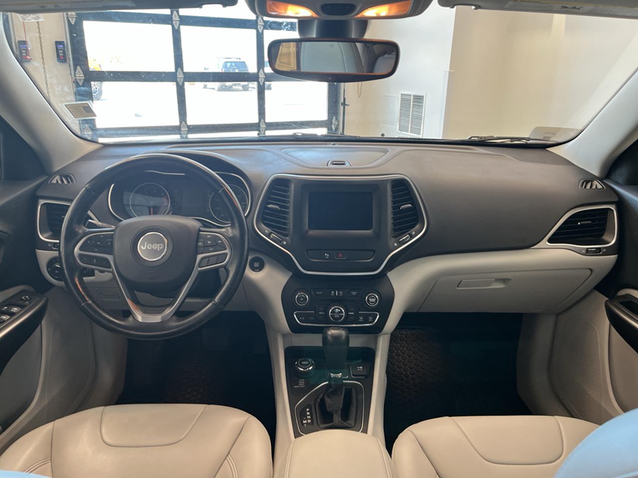 2020 Jeep Cherokee