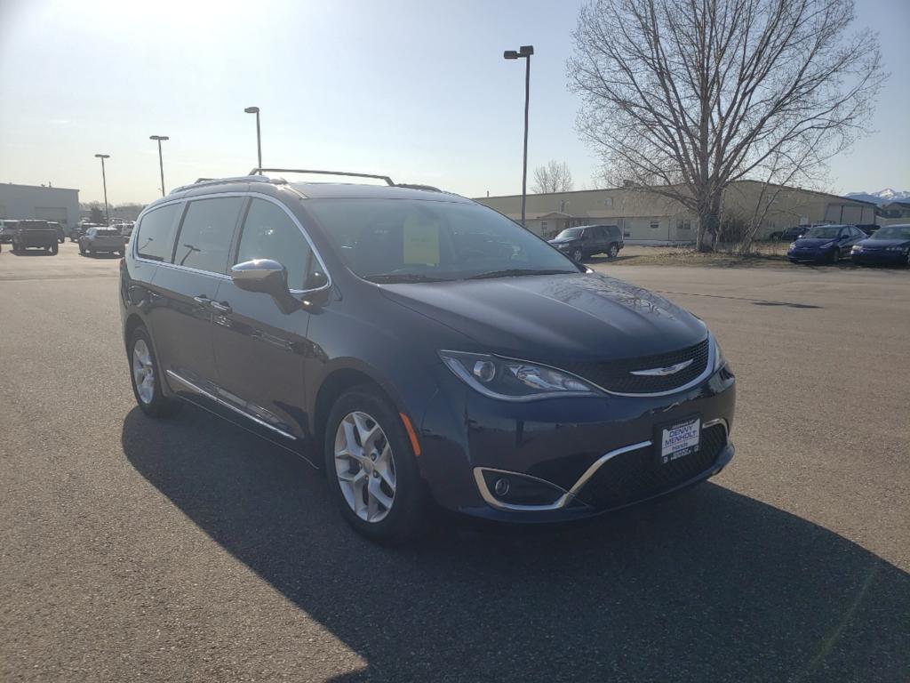 Used 2020 Chrysler Pacifica Limited Van