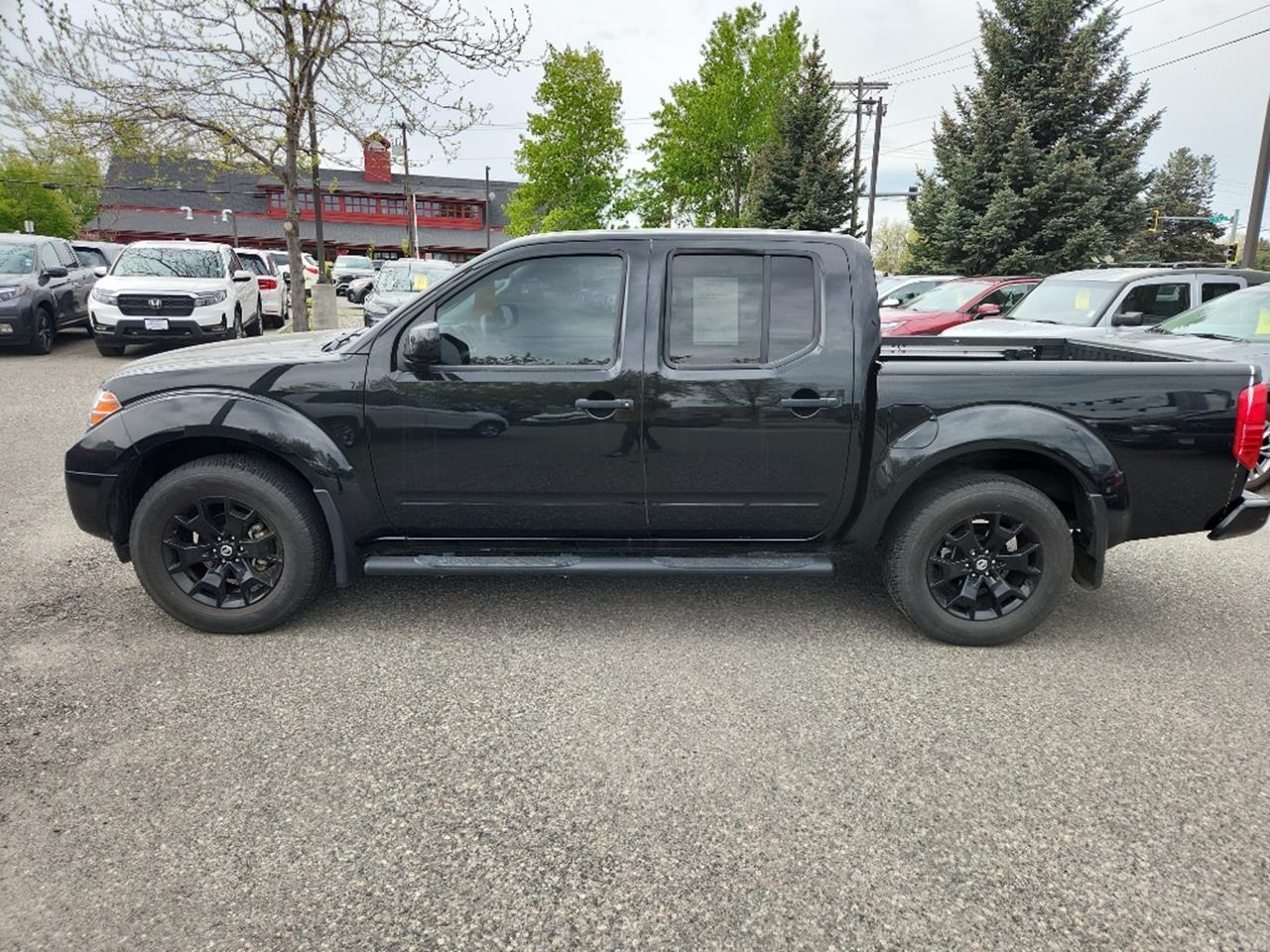 2021 Nissan Frontier