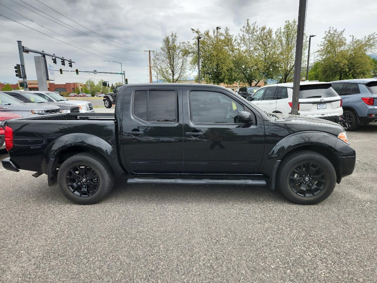2021 Nissan Frontier