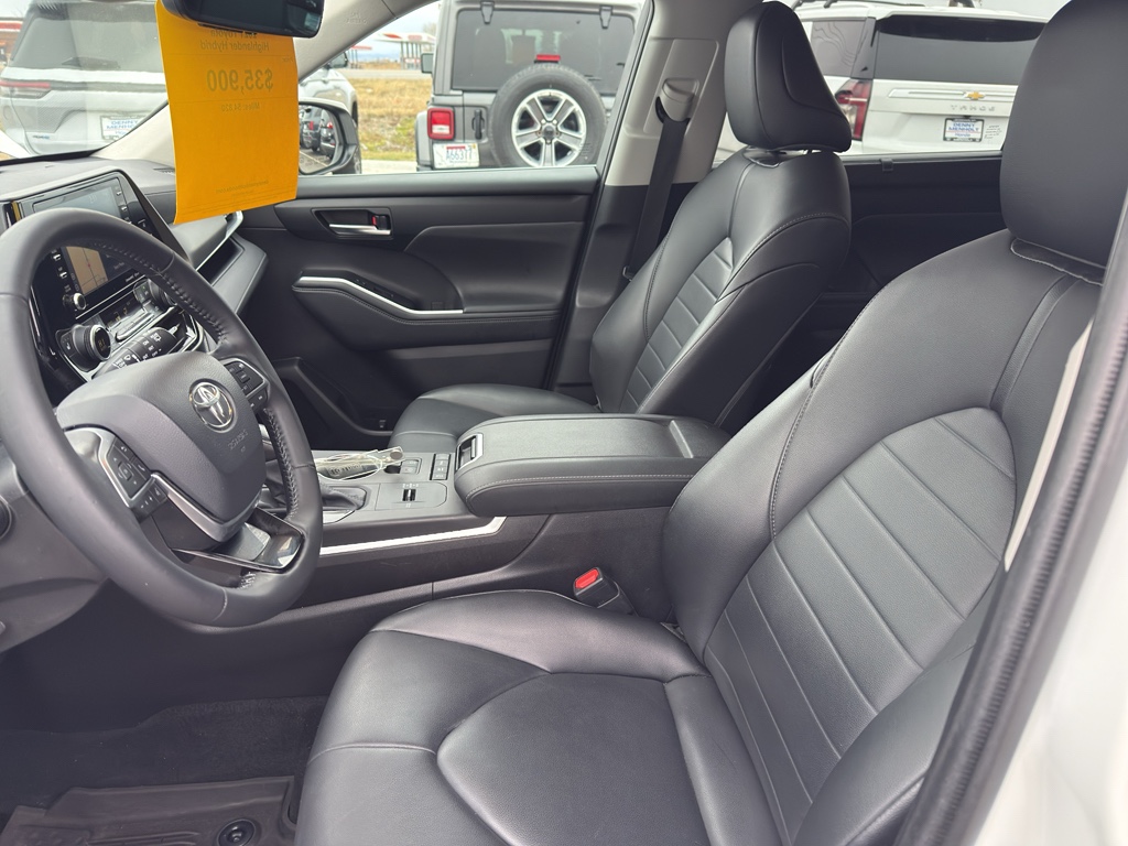 2021 Toyota Highlander Hybrid