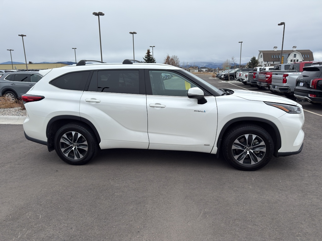 2021 Toyota Highlander Hybrid