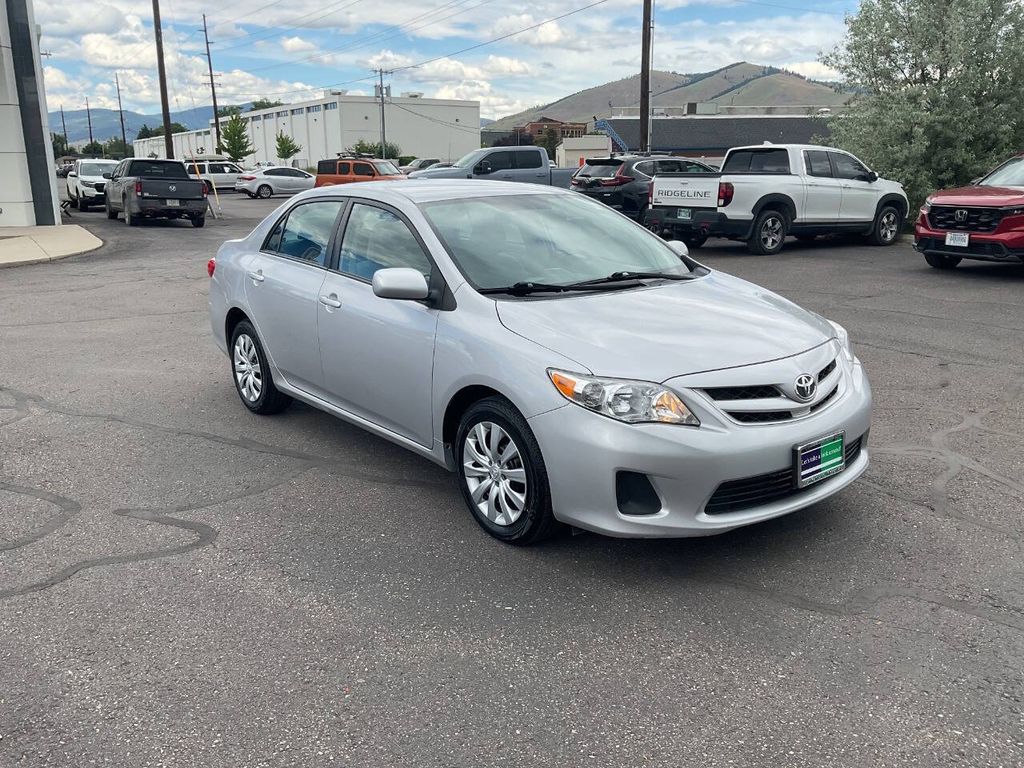 Used 2012 Toyota Corolla LE Cars
