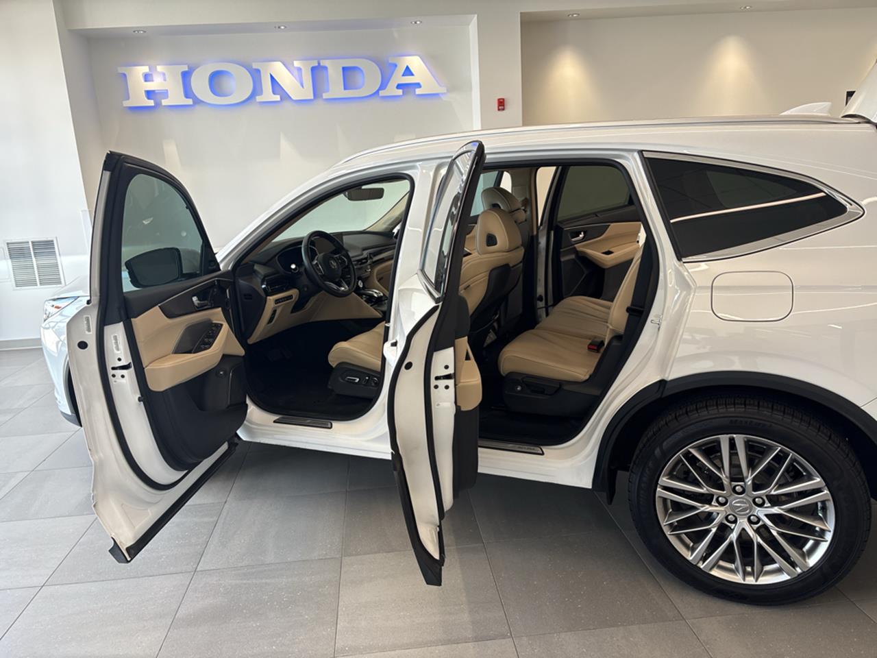 2022 Acura MDX