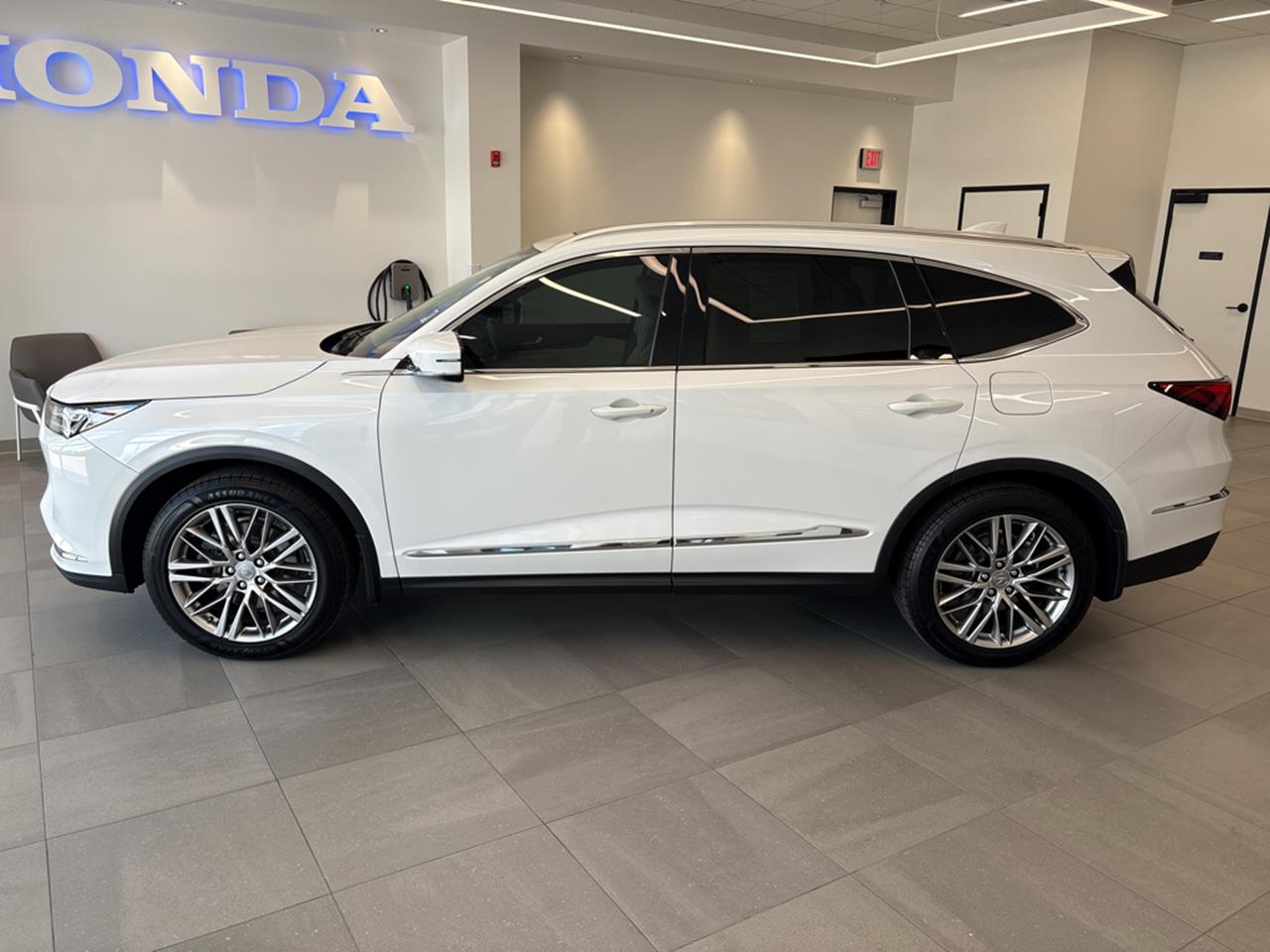 2022 Acura MDX