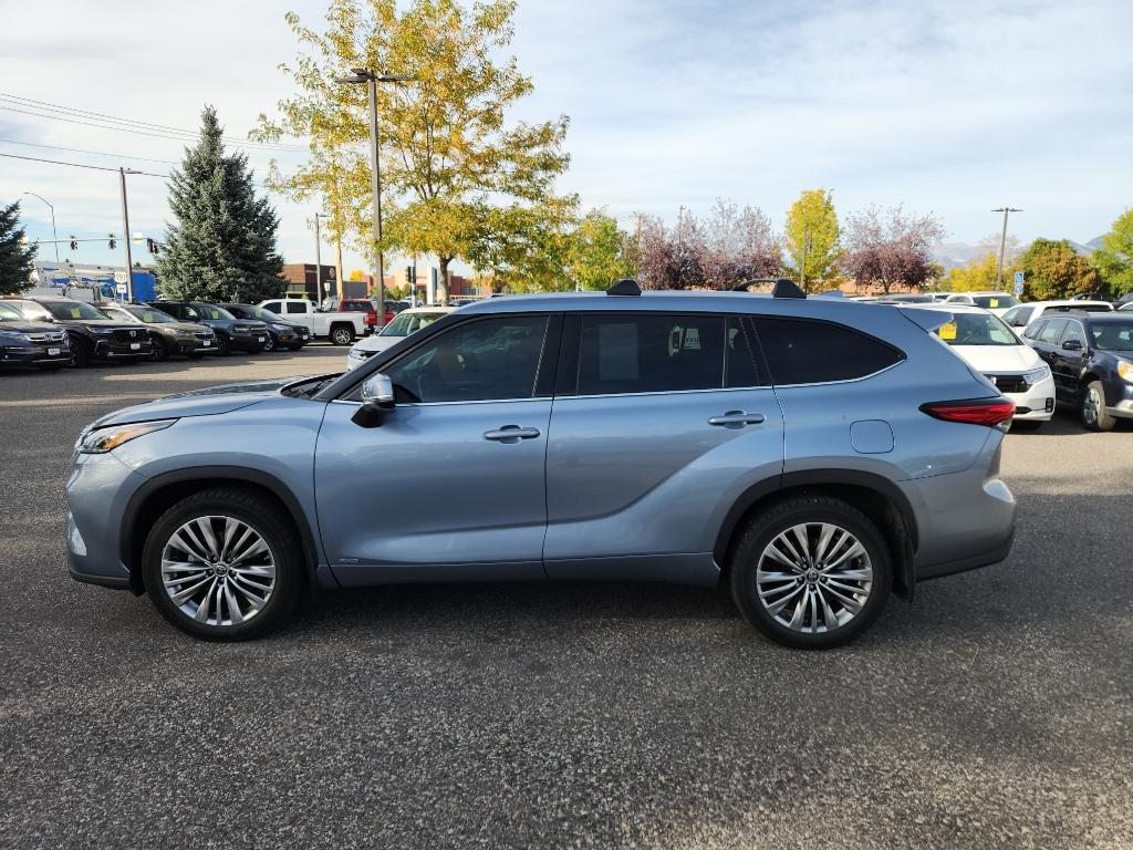 2022 Toyota Highlander Hybrid