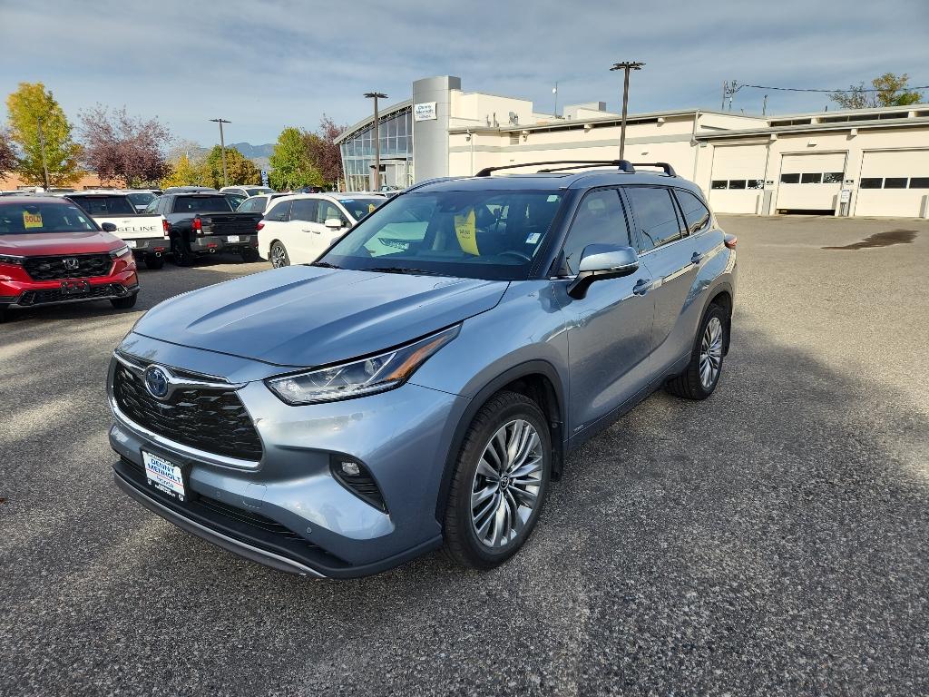 2022 Toyota Highlander Hybrid