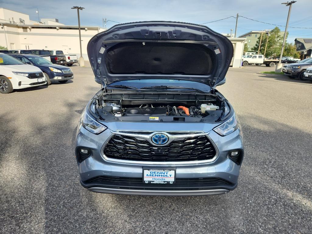 2022 Toyota Highlander Hybrid