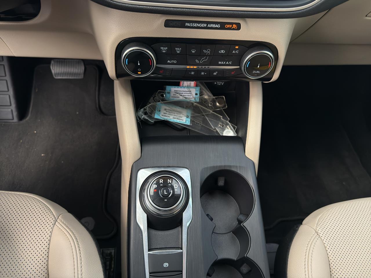 2022 Ford Escape Hybrid