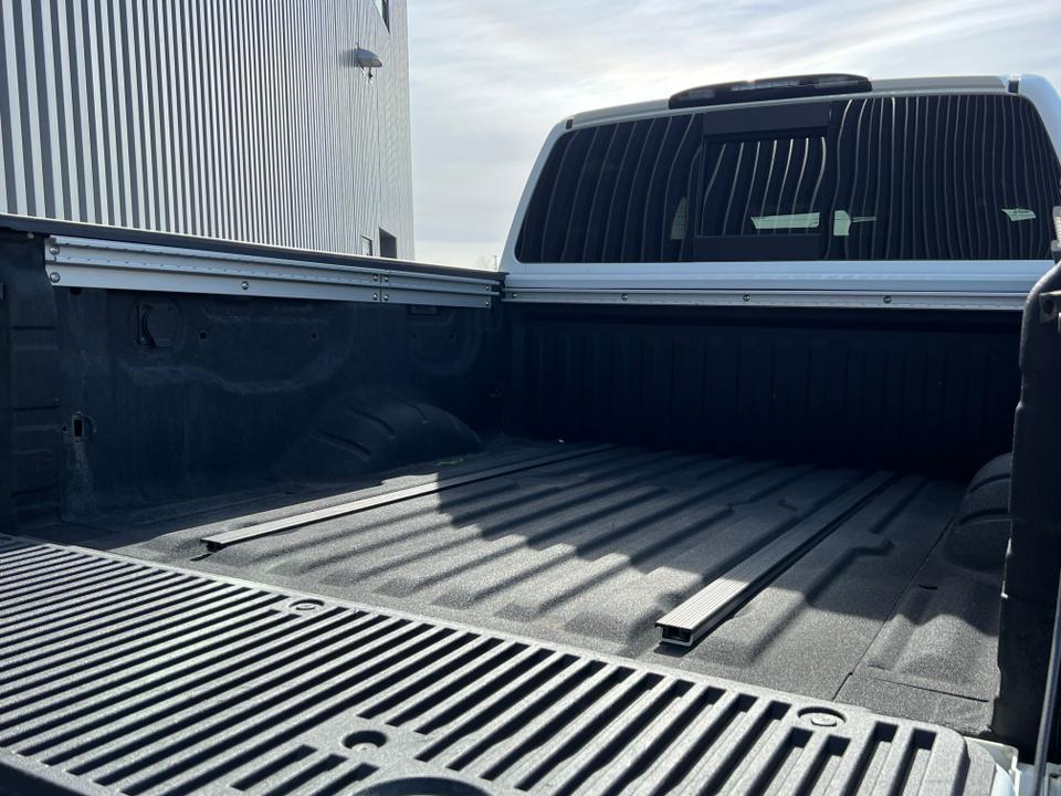 2021 Nissan Titan