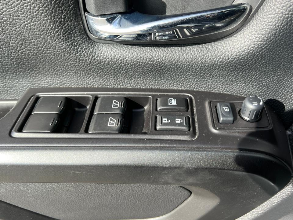 2021 Nissan Titan