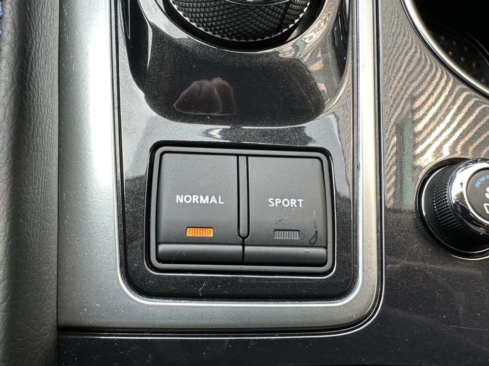 2017 Nissan Maxima