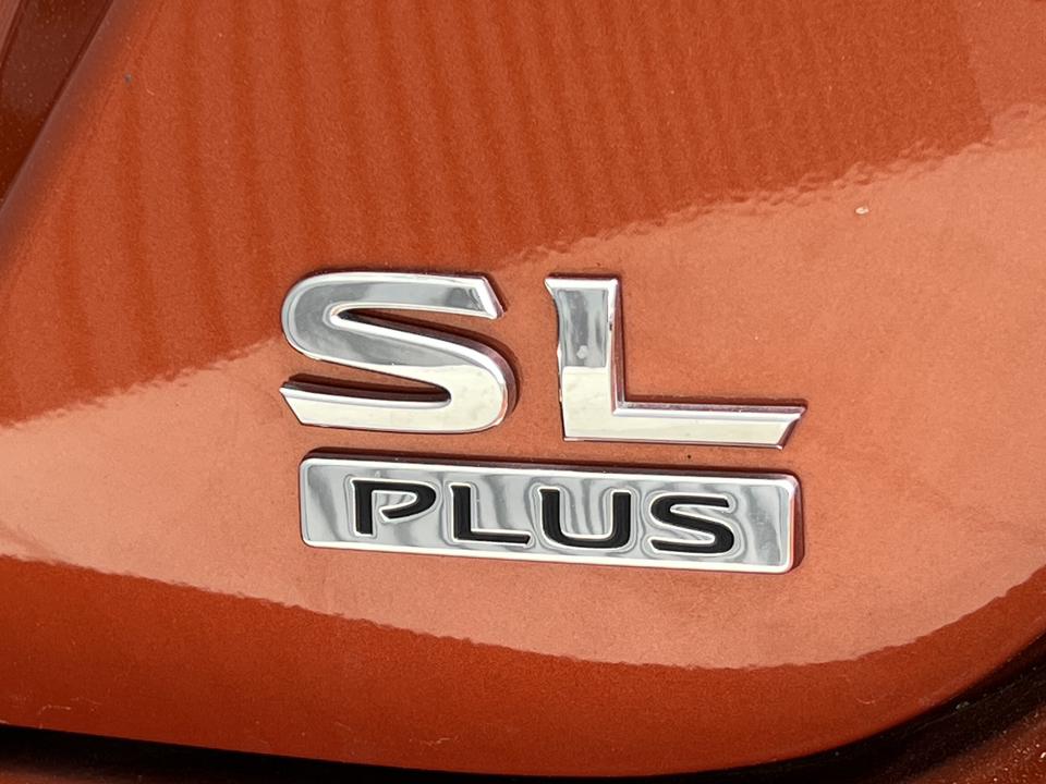 2022 Nissan LEAF