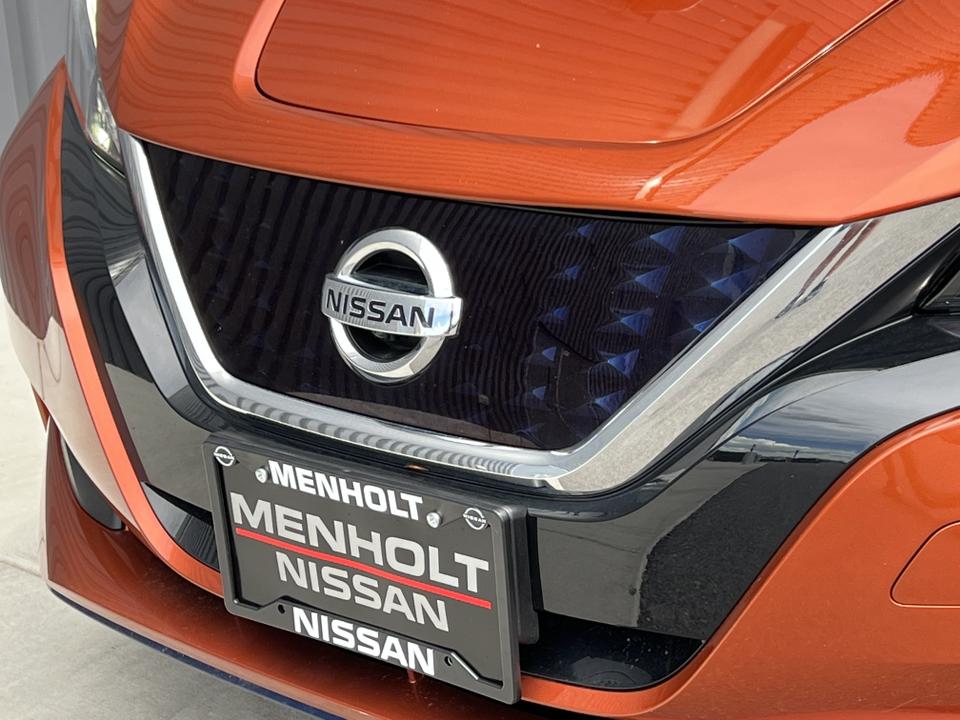 2022 Nissan LEAF