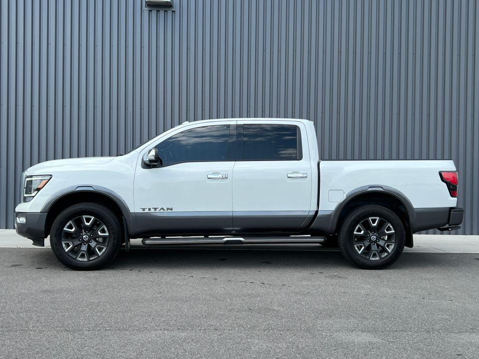 2021 Nissan Titan