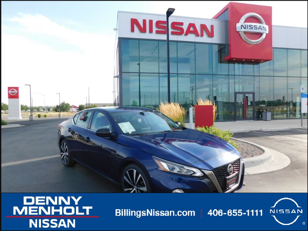 Used 2022 Nissan Altima 2.5 SR Car