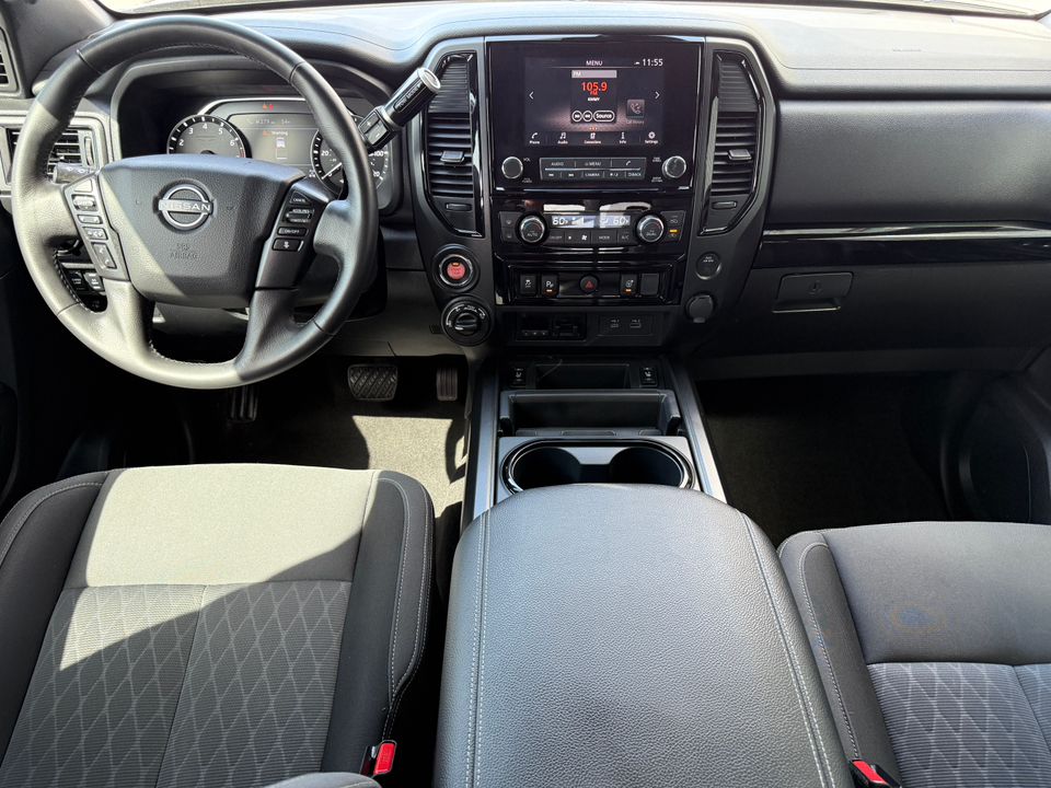 2023 Nissan Titan