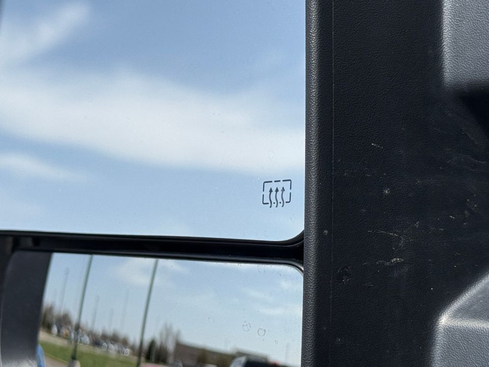2023 Nissan Titan